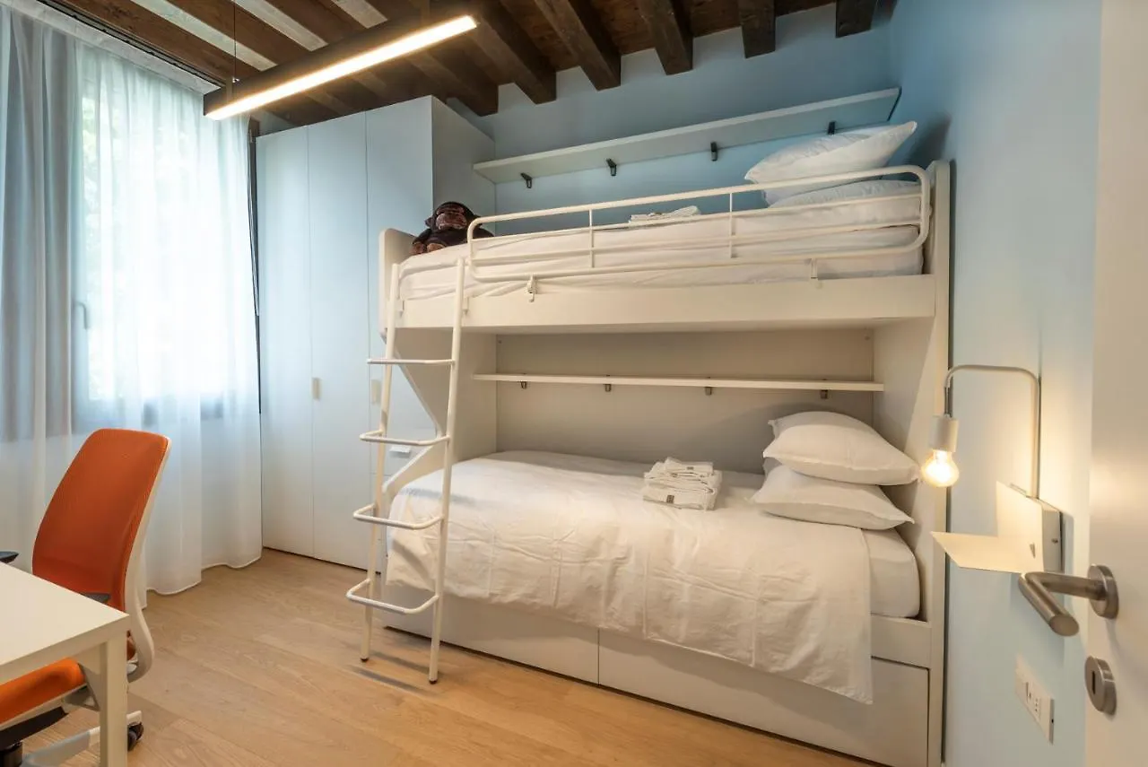Villa Gallo 1915, Luxurious Villa With Garden And Spa Lido di Venezia 0*,