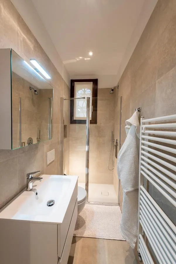 Villa Gallo 1915, Luxurious Villa With Garden And Spa Lido di Venezia